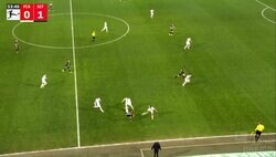 「そこ通すか！」堂安律、敵３人に囲まれる→股抜きスルーパスの一部始終！変態的なビッグチャンス構築に「良いパス」「うまい」などファン興奮