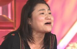 女性芸人がステージで大股開き！天狗のお面を擦りつけ…かまいたち爆笑「パワープレイ！」