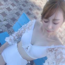  ギャルママ・日菜あこ、好評だった1,690円の水着を着用した姿を公開「可愛いのにめちゃ安い」 