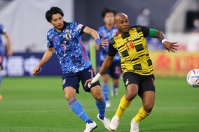 「Tシャツかと思った」「デザイン変更お願い」カタールW杯出場国のガーナ代表が発表した「新アウェイユニフォーム」に酷評相次ぐ