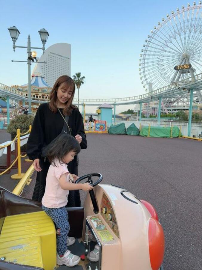  アレク、酷くて悩んでいる娘のこと「とにかく本当に大変」  1枚目