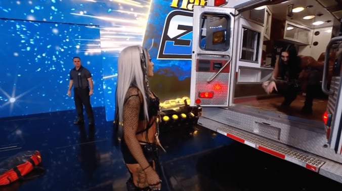 まさかのリア・リプリー（写真右奥）登場に戦慄