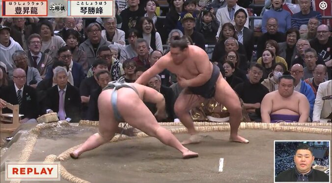 「かなりダメージを食らってる」豊昇龍、立ち合いの“一撃”で琴勝峰に異変か 元前頭・天鎧鵬が指摘した瞬間 4枚目