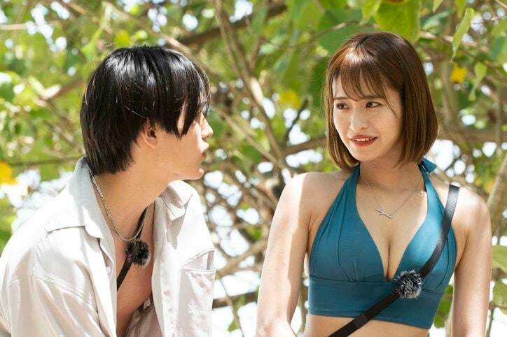 元国民的アイドル、水着デートで年下男子に主従関係を叩き込む「ちゃんとできる？」