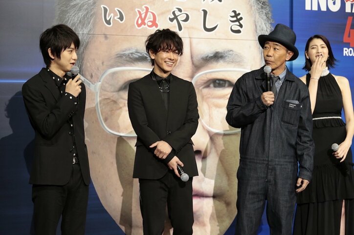 佐藤健、ストイックな食事制限を告白 木梨憲武による炊き出しも“焼き鳥だけ”しか食べられず