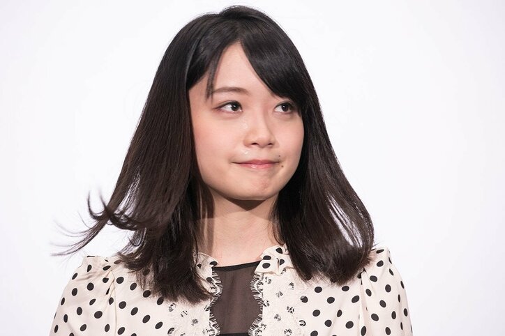「幸せな気持ちでいっぱい」深川麻衣、初主演映画の初日舞台挨拶サプライズに涙