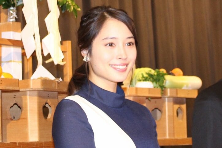 広瀬アリス、舞台挨拶でウトウト？「椅子がすごくフワフワしていて…」