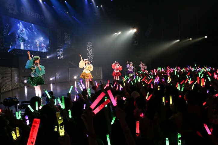ももクロがカラーチェンジ・ツインテール・サンシャイン池崎!AbemaTV1周年ライブで熱演