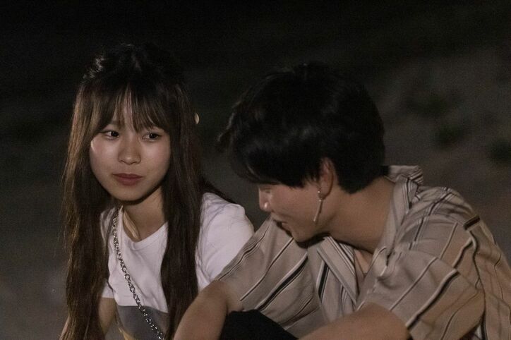 リベンジメンバー・うたな、体育会系男子と2人きりで夜の花火…手繋ぎも『恋ステ2021秋沖縄』第3話