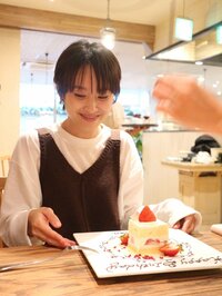 高橋愛『Coordinate by WEAR』