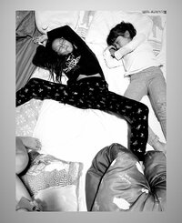 SHIHO『娘の寝相』