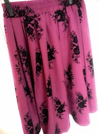 上原さくら 大好きなしまむらで購入した“クリスマスコーデ”を紹介「25日はこれを着ようかな」