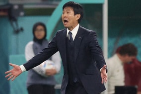 【W杯】森保監督、コスタリカ戦ハーフタイムに「ブチ切れ」？　主将・吉田が明かした「最も印象的」だったシーン