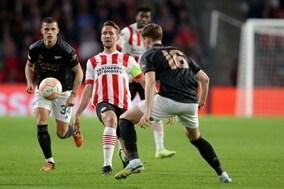 冨安先発のアーセナル、今季初の無得点で完敗…デ・ヨング躍動のPSVはグループ突破確定