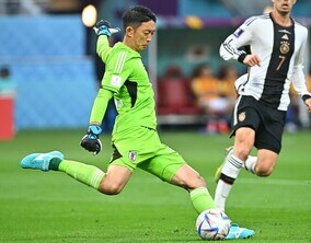 「ずっとずっと願い続けて来たけど…」ドイツ撃破の立役者、権田修一の妻が“ドーハの歓喜”を報告！「ただただ尊敬」【W杯】