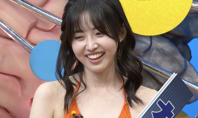 【写真・画像】美人グラドル「何が面白い？」若手芸人のネタに辛辣コメント　1枚目