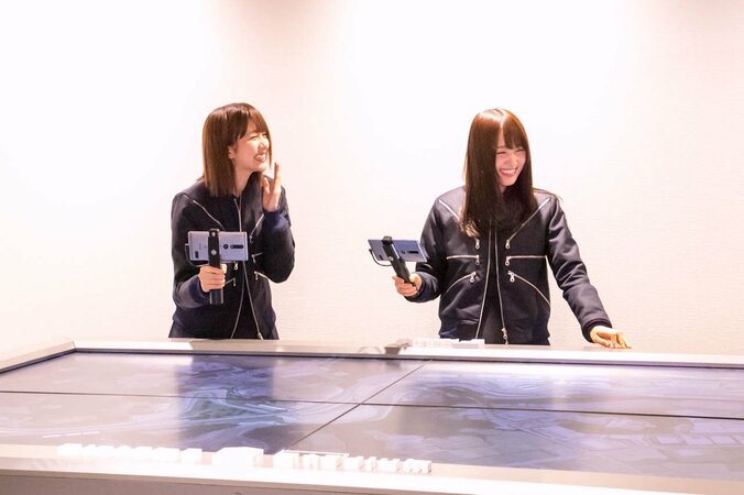 欅坂・菅井&土生が5Gの世界を体験「100Gになったらどうなるんだろう」 8枚目