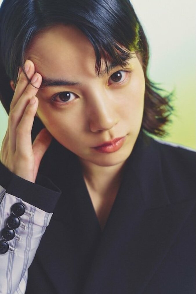 【写真・画像】「満足できないから続けられる」のん、宮本信子から学んだ俳優哲学と芸歴20年目の自問自答　4枚目