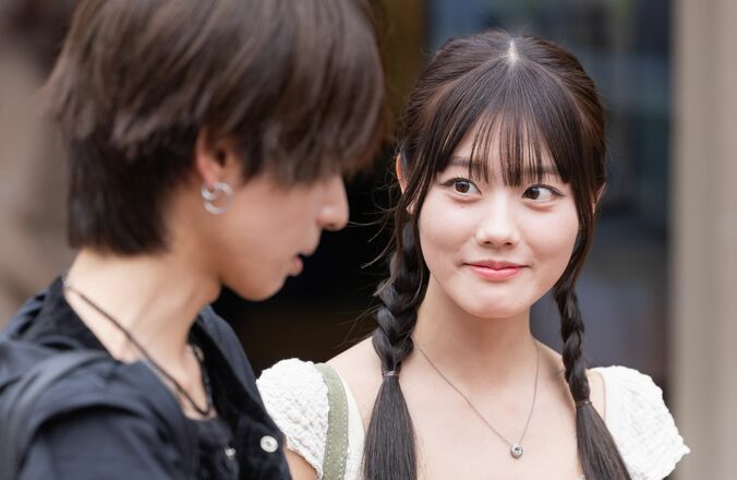 【写真・画像】ミニスカート＆黒のシースルーファッションにドキッ！清楚系高3美女、気になる男子にかわいすぎるアプローチもまさかの結末に『今日好き』卒業編2025 inシンガポール第5話　1枚目