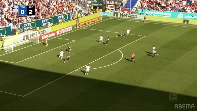 堂安律が無双！ 天才的な“股抜きパス”アシストにSNS沸騰「上質な仕上げ」「異次元」「タイミングうまい」全３ゴール関与でMOM受賞 2枚目