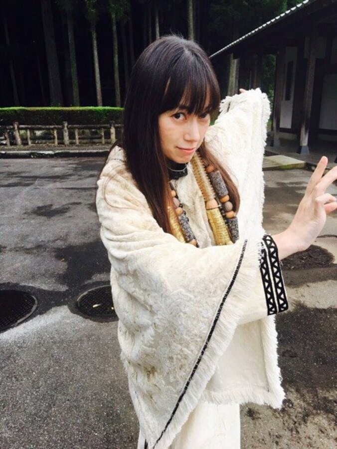 佐伯日菜子、乃木坂46『僕の衝動』MVへの出演を報告しオフショットを公開 1枚目