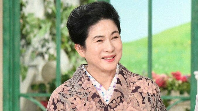 42年前と同じ衣装で番組出演した美人女優　変わらぬ美貌に「あんまり違うようには思わないけど」 3枚目