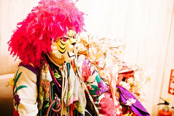 トラになって45年！キミは新宿の名物新聞配達人“新宿タイガー”を知っているか！？Love＆Peaceな直撃インタビュー 4枚目