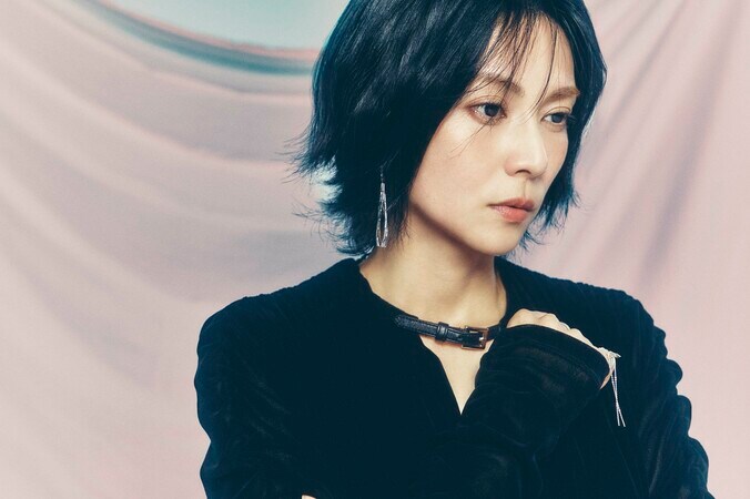 【写真・画像】柴咲コウ「クール」「怖そう」なイメージを覆す素顔 …10年の社長業で培った“頼る力”「現場ではスカさずアホに徹します（笑）」　3枚目