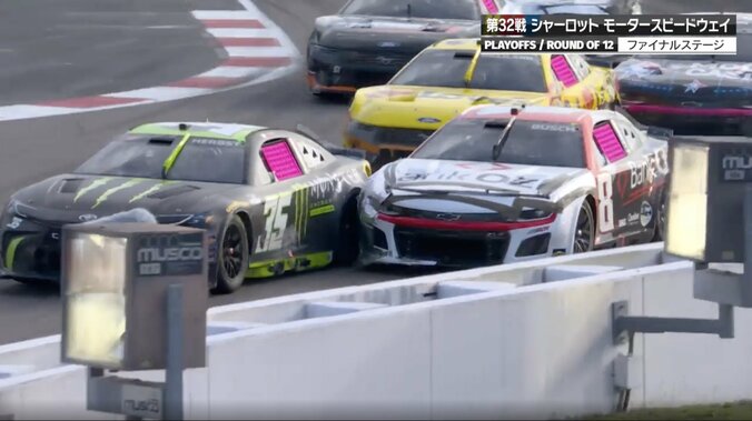 ぶつけた車が「仕返しされた」 40歳ベテランが怒りの“倍返し”→26歳若手をコースオフさせてしまう「俺を押すのは10年早いよ」 3枚目