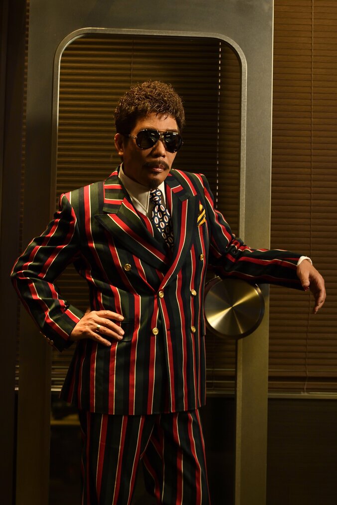 鈴木雅之 アーティスト写真