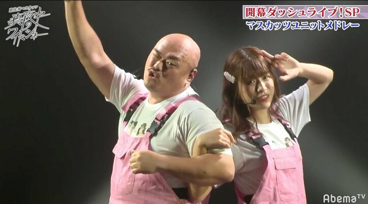 クロちゃん＆神崎紗衣に惨事　デュエット披露も客席から大量のペットボトル被弾！