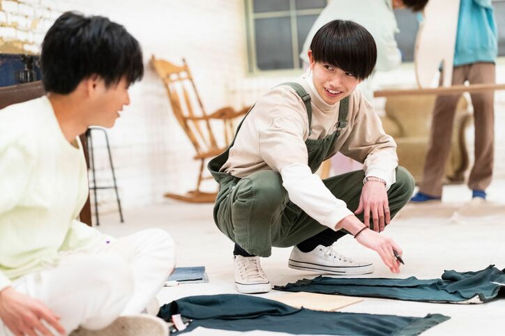 川口葵が動く!綱啓永がいる場所で井上想良をデートに誘い…複雑すぎる四角関係が勃発『恋オオカミ』第3話