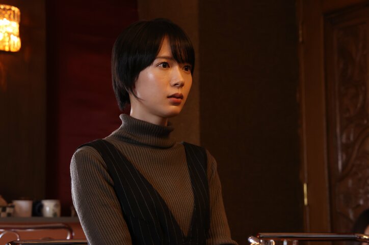 【写真・画像】彼女の親友とチョメチョメ!?セクシーな露出&ボディタッチに思わず陥落!彼氏を強奪する“泥棒猫”のテクニックが凄すぎる『あなたの恋人、強奪します。』 2枚目