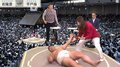 「首の骨折れるw」「すごい音した」五輪メダリストの“キレ”に相撲芸人が悶絶…衝撃展開にファン騒然 