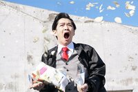 映画『音量を上げろタコ！』千葉雄大、コメディセンス爆発のカット初解禁