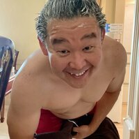 花田虎上『借りてきた猫』