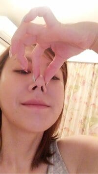 高橋真麻、憧れの“鼻”を公開「これ位シュッとしたら良いのに」