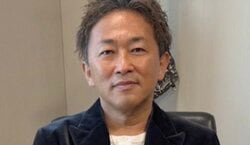 ガーシー、参議院議員会館で記念撮影「一度も来ることのなかったオレの部屋。えもかった」