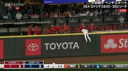 大谷翔平の同僚・オホッピー、キャリア初2打席連続弾→味方投手が帽子で"スポッとキャッチ"のファインプレー