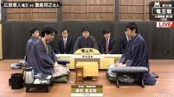 広瀬章人竜王、昼食前に1時間半の長考 豊島将之名人はいつものハイペース／将棋・竜王戦七番勝負