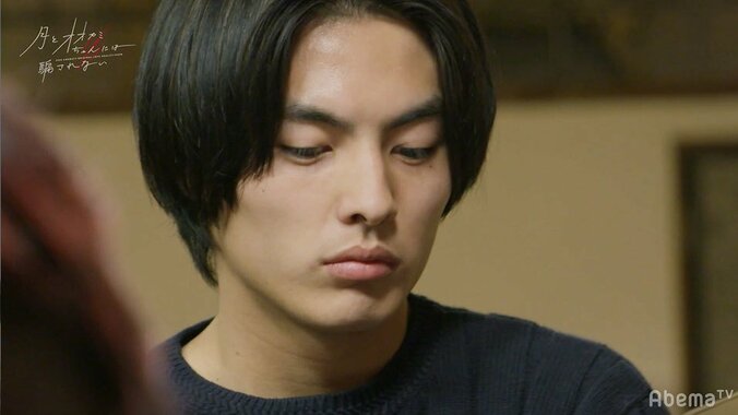 「何も考えられない…」ナナを失ったとおるに用意された一通の手紙、書かれていた内容とは？『月とオオカミちゃん』第9話 8枚目