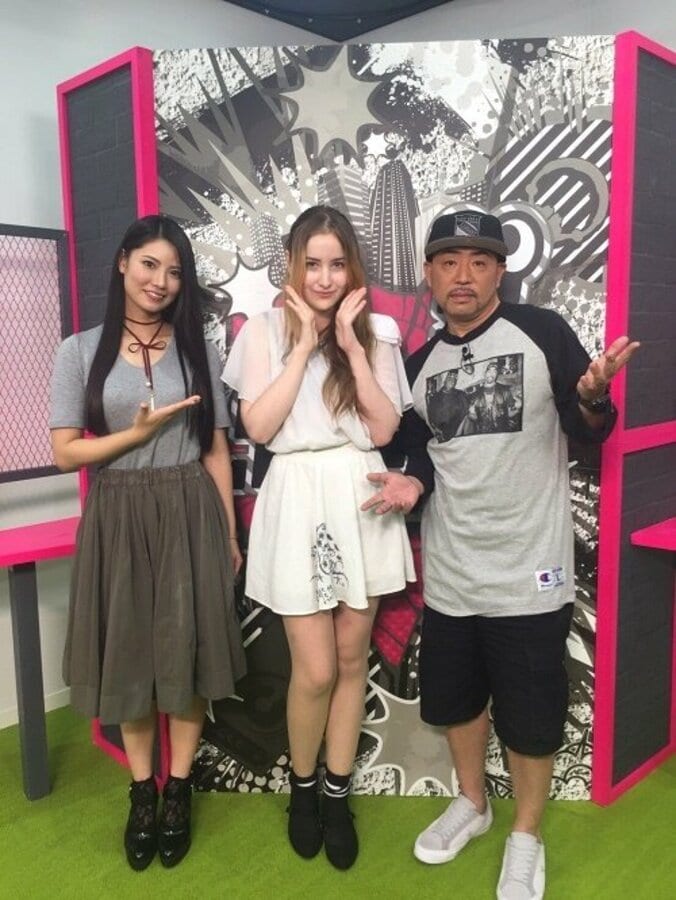 日本語が上手すぎるイギリス人美女がグラビアデビュー　倉持明日香がグラビアカメラマン初挑戦 2枚目