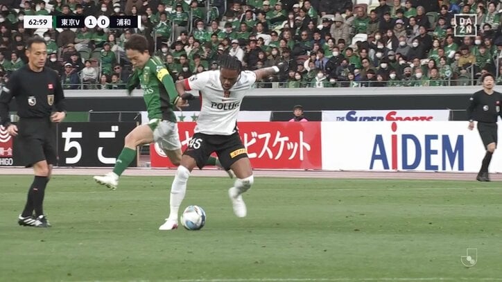 【映像】ファウルでしか止められない「鬼キープ」