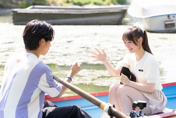 ミニスカート姿がかわいすぎるダレノガレ明美の姪