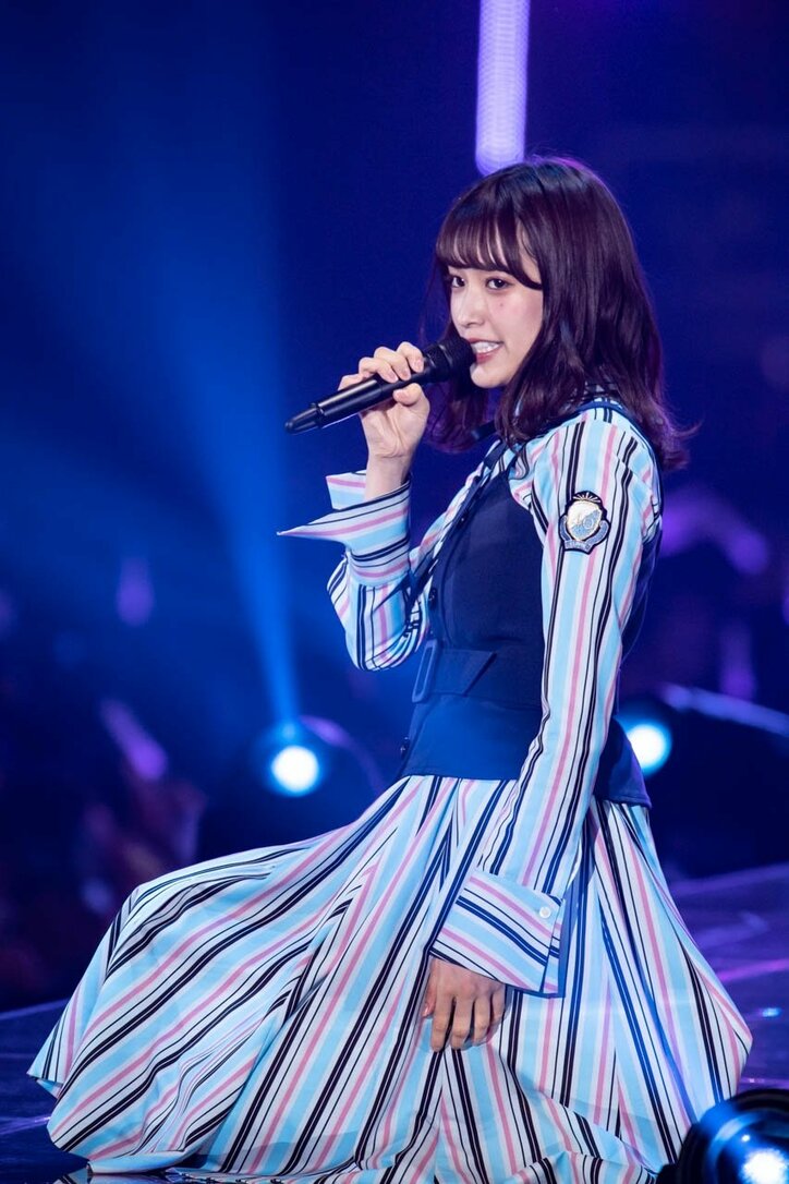 日向坂46が平成最後の『TGC』で3曲ミニライブ、濱岸ひよりが初ランウェイで笑顔を見せる