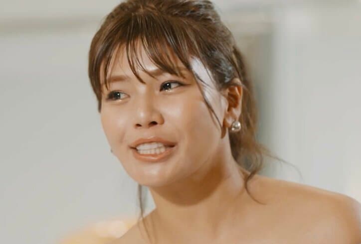 【写真・画像】「あいのり」出身の39歳シンママ美女 豊満ボディを韓国人イケメンが絶賛「いい体だと思います」　1枚目