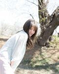 声優・逢田梨香子、雑誌オフショットが「めっちゃ可愛い」と好評