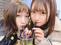 「文句無し可愛い」「仲良し姉妹みたい」須田亜香里、中野愛理との“カップル飲み”ショットに反響