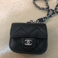 ハイヒールモモコ『シャネルでお買い物』