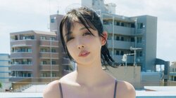 “奇跡のカラダ” 蒼山怜、“身長174cm×B88”の異次元プロポーション披露 『FLASH』登場